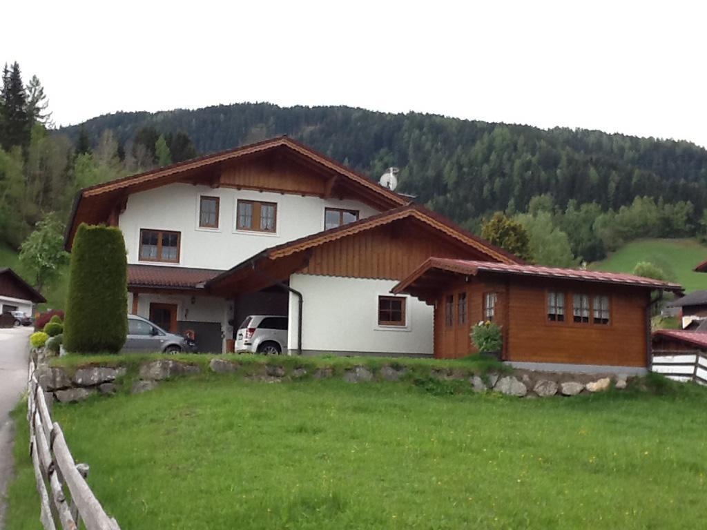 Ferienwohnung Gia Haus im Ennstal Εξωτερικό φωτογραφία